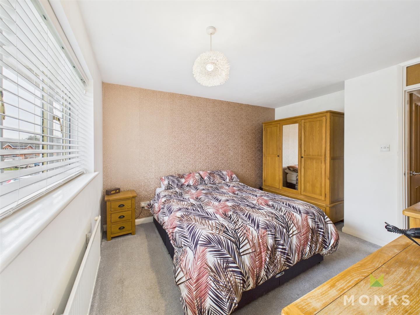 7 Pantulf Road, Shrewsbury, SY4 5LT For Sale